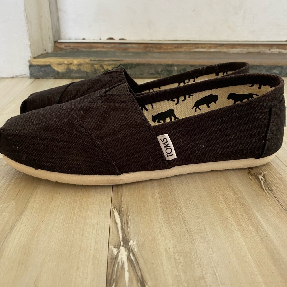 Womens Toms